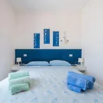 Casa Casi 2 *